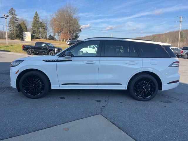 new 2025 Lincoln Aviator car, priced at $82,040