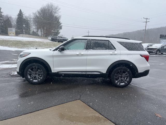 new 2025 Ford Explorer car, priced at $49,200