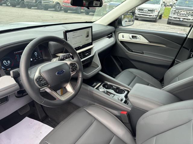 new 2025 Ford Explorer car, priced at $51,370