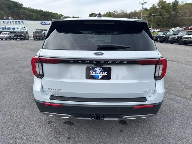 new 2025 Ford Explorer car, priced at $51,370