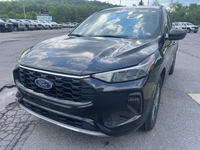 used 2024 Ford Escape car, priced at $27,000