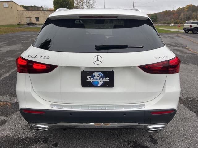 used 2025 Mercedes-Benz GLA 250 car, priced at $39,879
