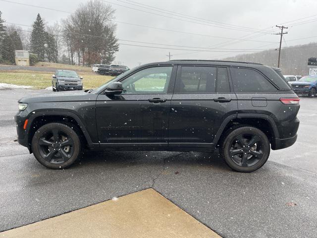 used 2023 Jeep Grand Cherokee car, priced at $33,995