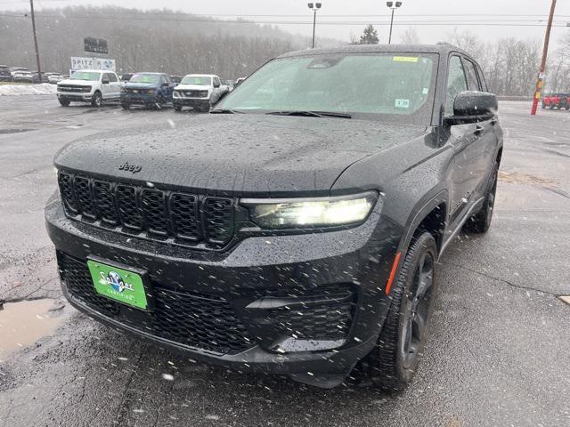 used 2023 Jeep Grand Cherokee car, priced at $33,995