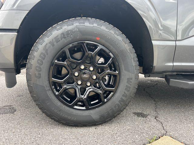 new 2025 Ford F-150 car, priced at $57,375