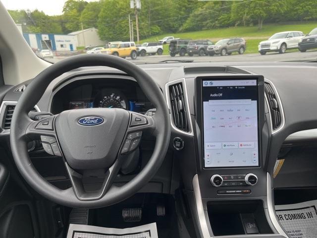 new 2024 Ford Edge car, priced at $40,458