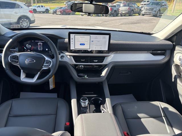 new 2025 Ford Explorer car, priced at $51,350