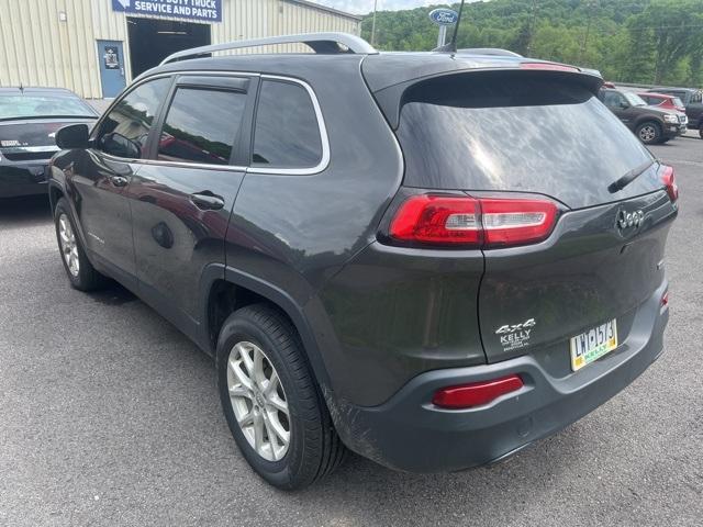 used 2016 Jeep Cherokee car, priced at $9,997
