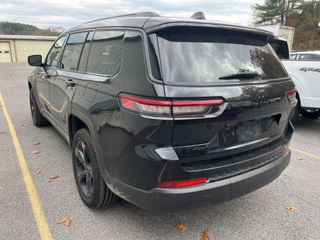 used 2023 Jeep Grand Cherokee L car, priced at $27,584