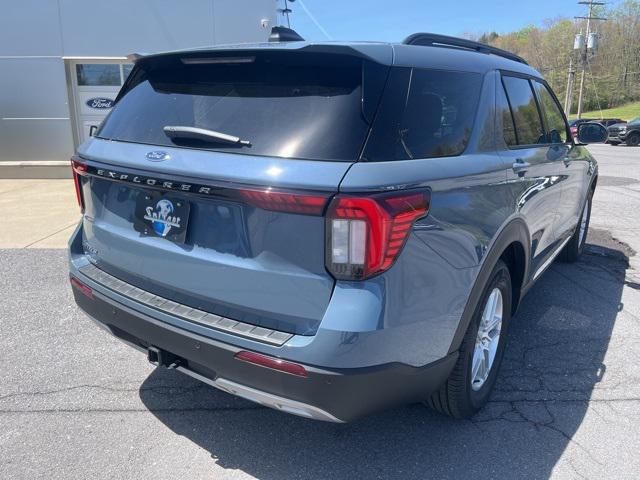 new 2025 Ford Explorer car, priced at $45,305