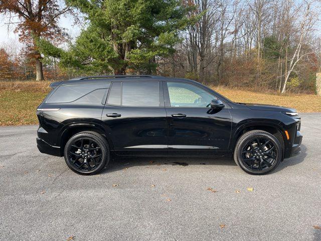 used 2024 Chevrolet Traverse car, priced at $50,999