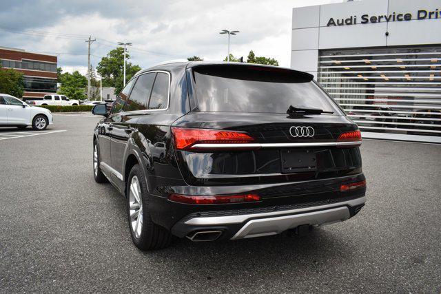 new 2025 Audi Q7 car, priced at $81,700