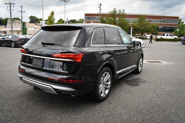 new 2025 Audi Q7 car, priced at $81,700