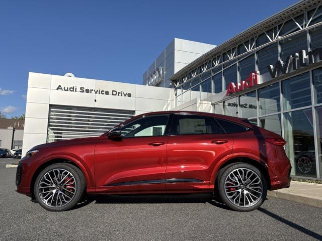 new 2025 Audi SQ5 car, priced at $75,195