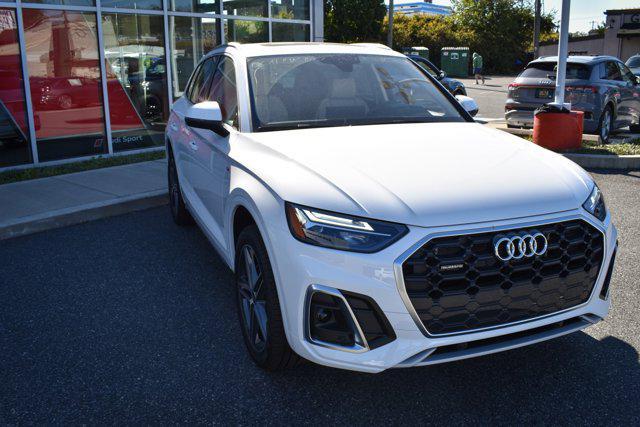 new 2024 Audi Q5 car, priced at $63,690