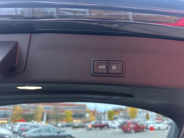 new 2026 Audi RS 6 Avant car, priced at $153,265