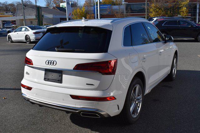 new 2025 Audi Q5 car, priced at $61,880