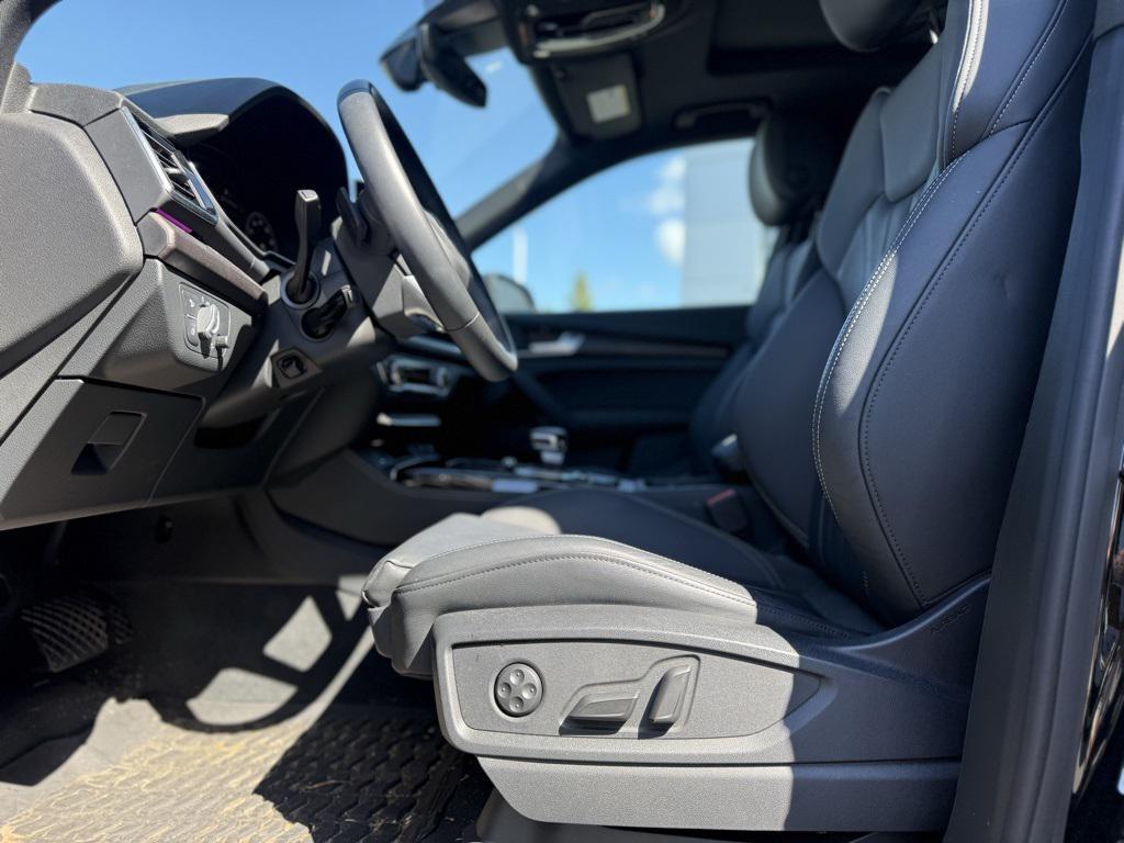 used 2025 Audi Q5 car, priced at $50,767