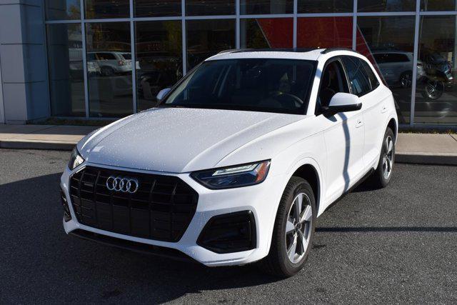 new 2025 Audi Q5 car, priced at $49,330