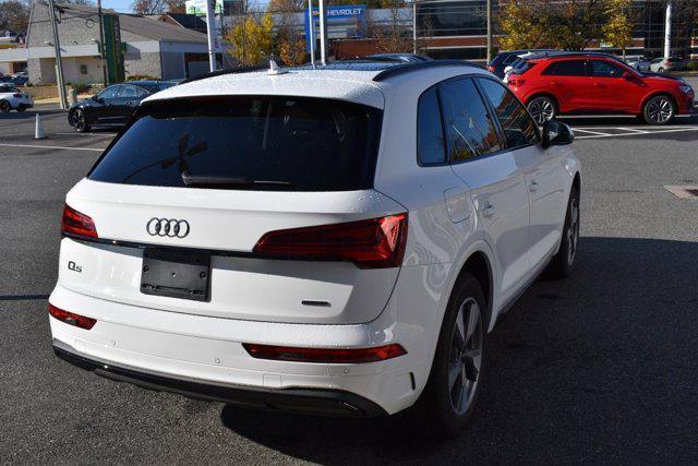 new 2025 Audi Q5 car, priced at $49,330