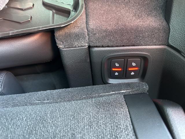 new 2026 Audi Q7 car, priced at $78,295