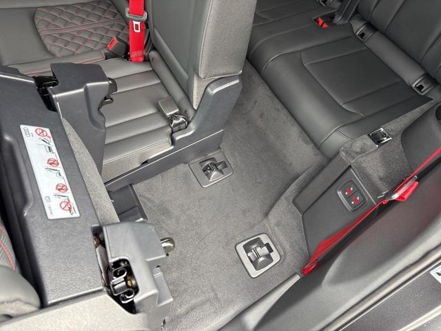 new 2026 Audi Q7 car, priced at $85,590