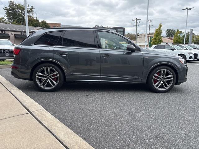 new 2026 Audi Q7 car, priced at $85,590