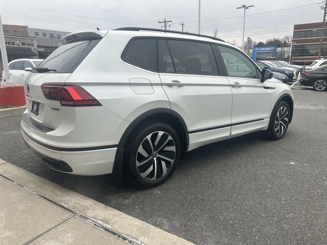 used 2023 Volkswagen Tiguan car, priced at $29,153