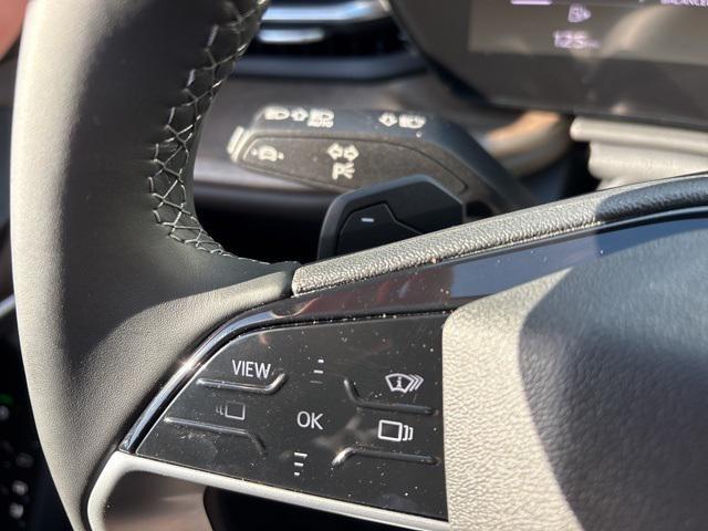 new 2025 Audi Q5 car, priced at $62,080