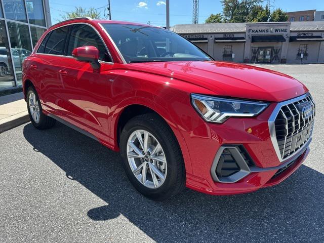 new 2025 Audi Q3 car, priced at $45,465
