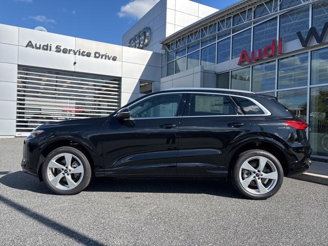 new 2025 Audi Q5 car, priced at $60,390