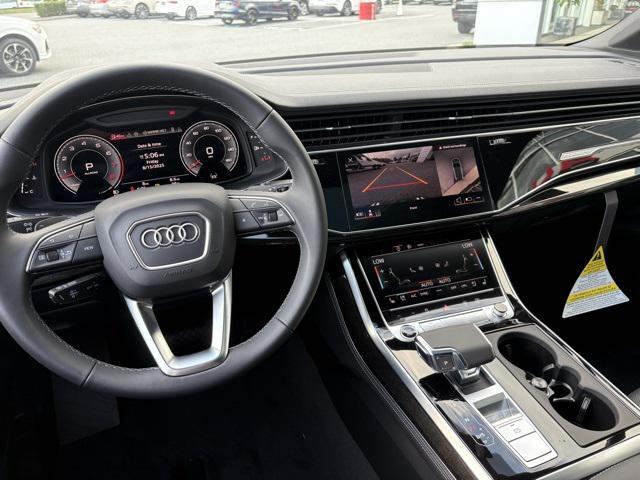 new 2025 Audi Q7 car, priced at $73,950