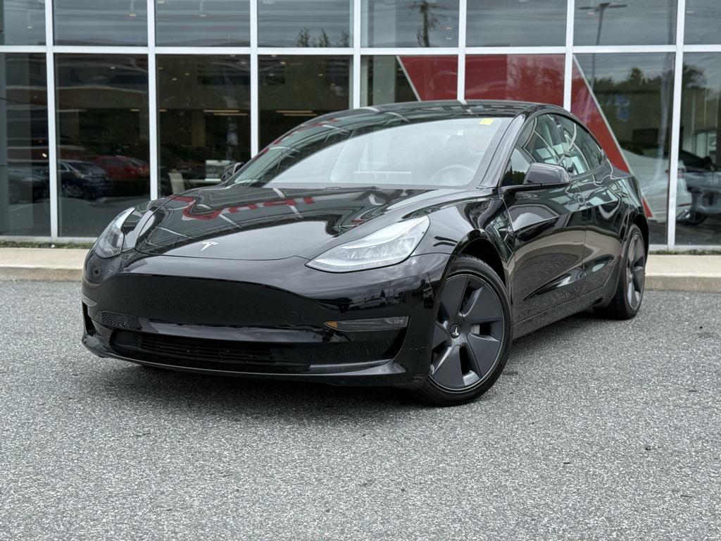 used 2022 Tesla Model 3 car, priced at $27,216