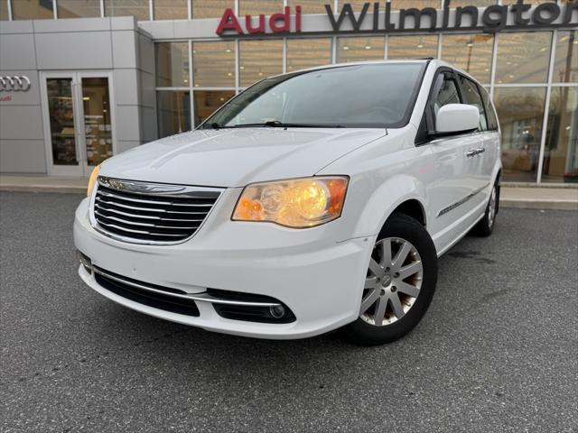 used 2014 Chrysler Town & Country car, priced at $9,389