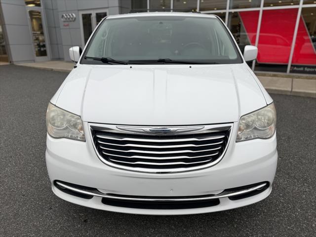 used 2014 Chrysler Town & Country car, priced at $9,389