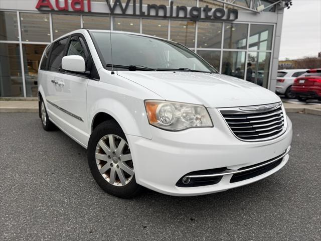 used 2014 Chrysler Town & Country car, priced at $9,389