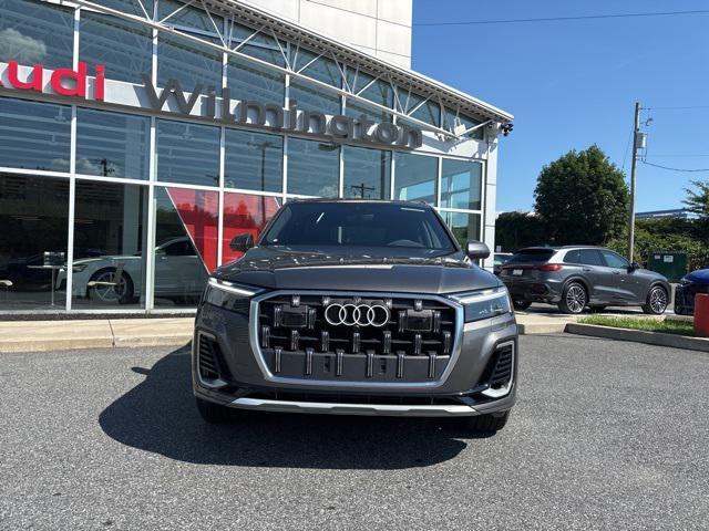 new 2025 Audi Q7 car, priced at $71,769