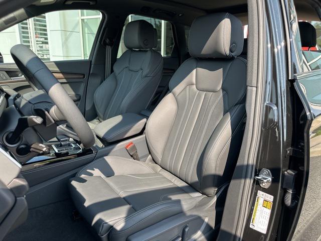 new 2025 Audi Q5 car, priced at $64,451