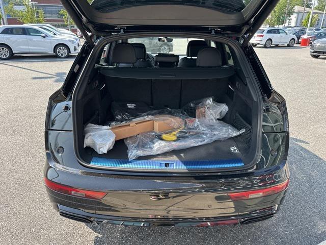 new 2025 Audi Q5 car, priced at $64,451