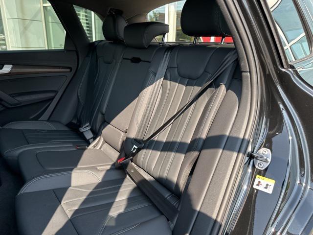 new 2025 Audi Q5 car, priced at $64,451