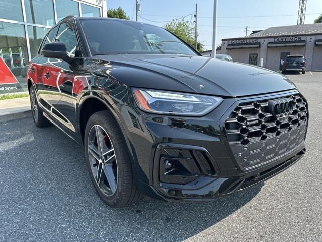 new 2025 Audi Q5 car, priced at $64,451