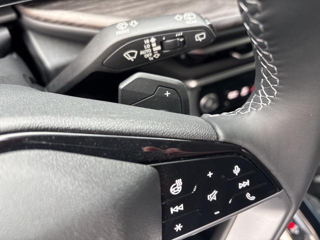 new 2025 Audi Q5 car, priced at $60,390