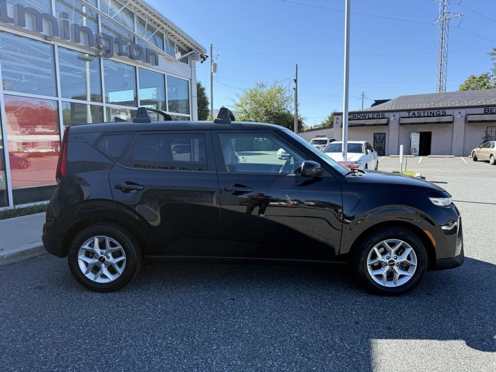 used 2022 Kia Soul car, priced at $16,127