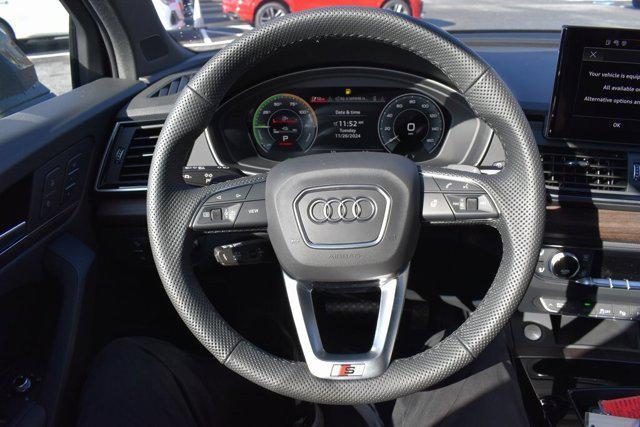 new 2025 Audi Q5 car, priced at $71,950