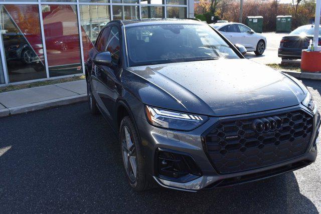 new 2025 Audi Q5 car, priced at $71,950