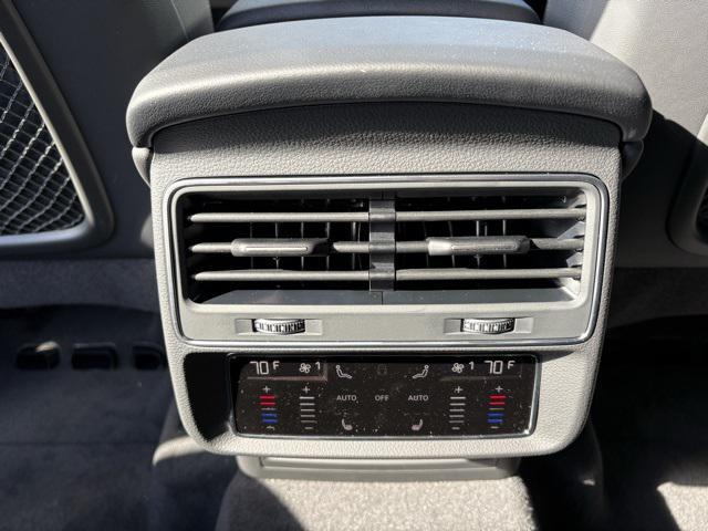 new 2026 Audi Q7 car, priced at $78,445