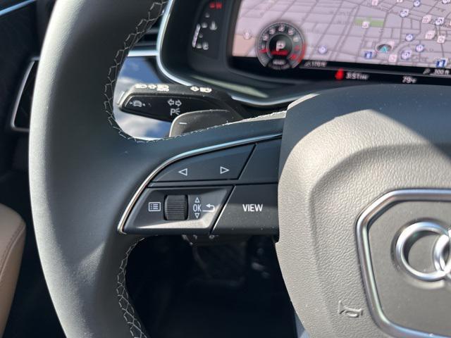 new 2025 Audi Q7 car, priced at $76,950