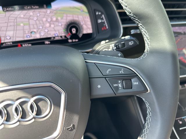 new 2025 Audi Q7 car, priced at $76,950