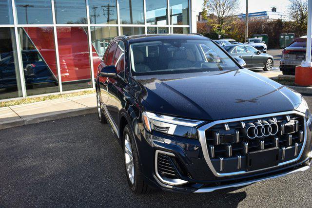 new 2025 Audi Q7 car, priced at $75,035