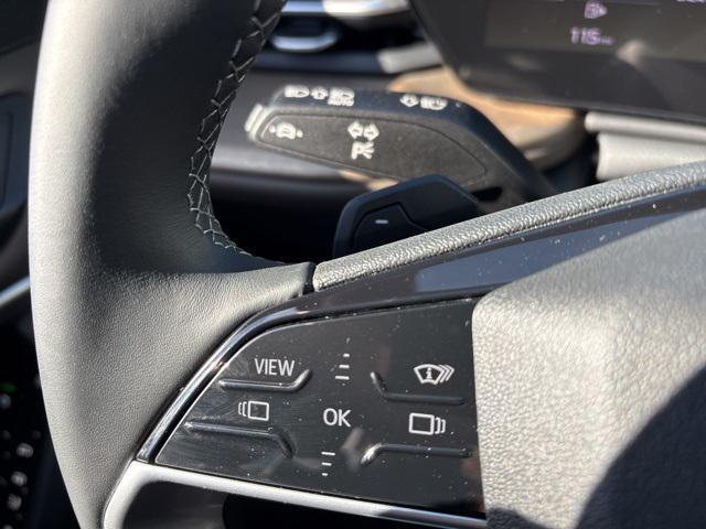 new 2025 Audi Q5 car, priced at $62,080